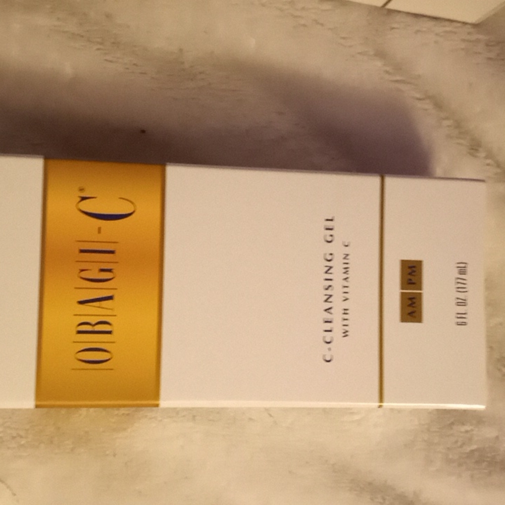 Obagi-c , c- cleansing gel with vitamin C 6 fluid ounces
